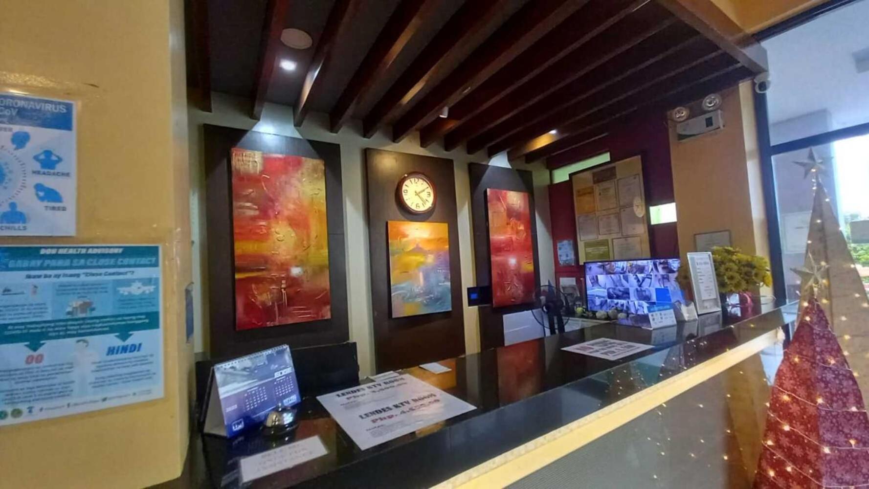 Oyo 1037 Lendes Tourist Inn Main Naga  Bagian luar foto